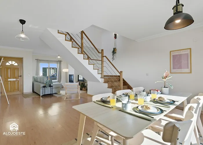 Surf - 3 Bedrooms - Sea View 度假居